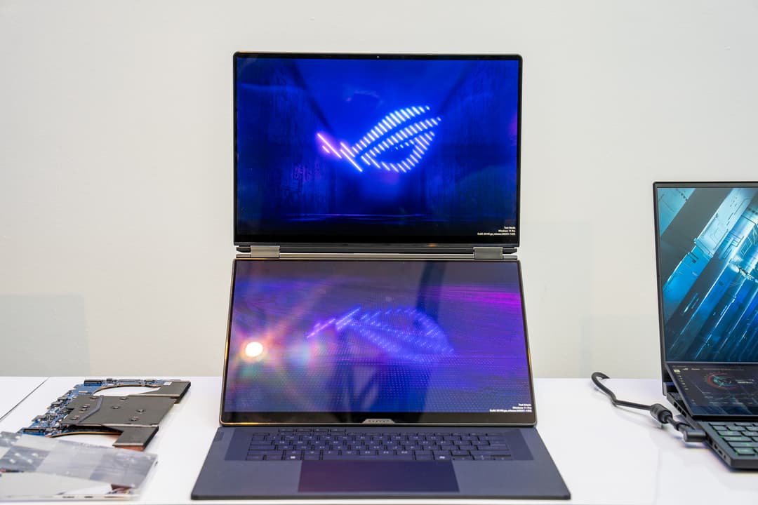 Asus finally gives its ROG Zephyrus Duo gaming laptop the true dual screens it deserves